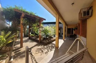 Casa com 3 quartos à venda na rua tramandai, 95, estância velha, canoas por r$ 850.000