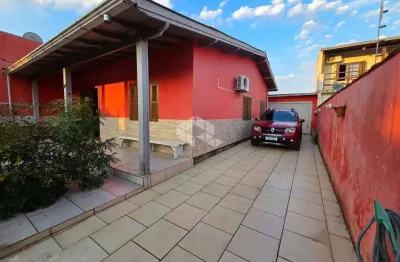 Casa com 2 quartos à venda na rua raul moreira, 37, são josé, canoas por r$ 384.000