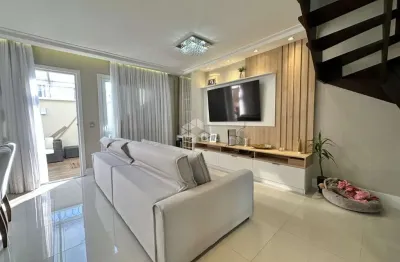 Casa em condomínio fechado com 3 quartos à venda na rua brasil, 384, centro, canoas por r$ 800.000