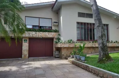 Casa com 5 quartos à venda na Rua Domingos Martins, 321, Centro, Canoas por R$ 3.500.000