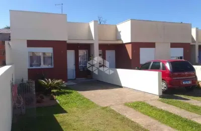 Casa em condomínio fechado com 2 quartos à venda na rua porto alegre, 670, mato alto, gravataí por r$ 320.000