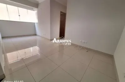Invista ou more bem: apartamento 2 quartos próx. ufu santa mônica