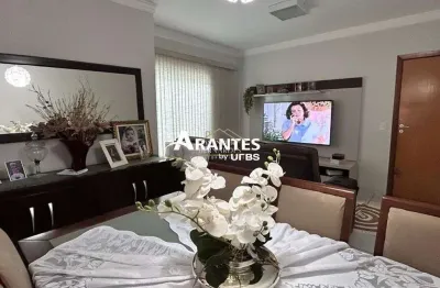 Apartamento com 2 quartos, 72m², armários e localização excelente, santa mônica.