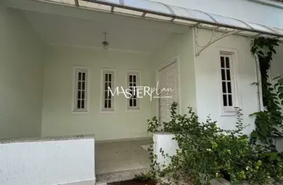 Casa com 3 quartos à venda na dr armando fajardo, 57, jardim brasília, resende por r$ 850.000