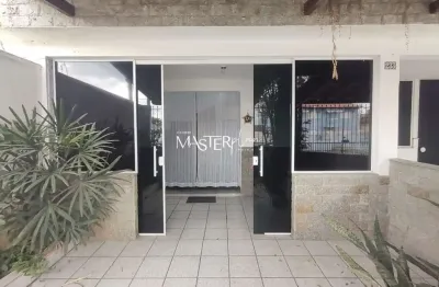 Casa com 2 quartos à venda na altamiro o'reilly, 233, vila julieta, resende por r$ 550.000