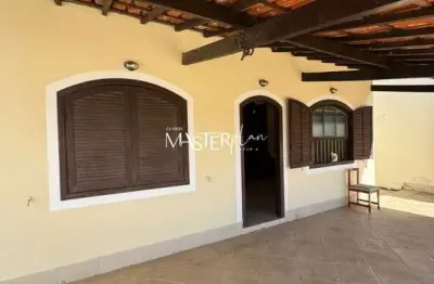 Casa com 3 quartos à venda na quatro, 255, vila verde, resende por r$ 390.000