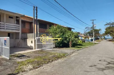 Sobrado à venda no balneário gaivotas em matinhos/pr