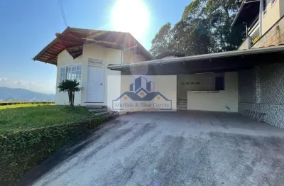 Casa com 3 quartos para alugar no Souza Cruz, Brusque 