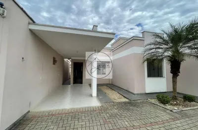 Casa com 2 quartos à venda na Rua Arnoldo Furbringer, 160, Azambuja, Brusque