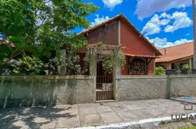 Linda casa em condomínio próx. ao centro para venda/locação anul