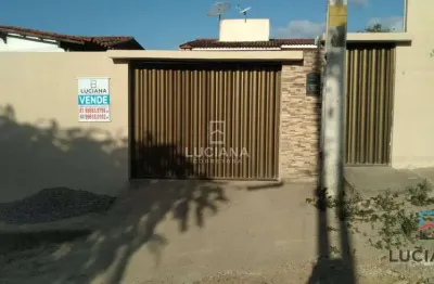 Casa solta em bairro bem localizado na cidade gravatá/pe 4 quartos