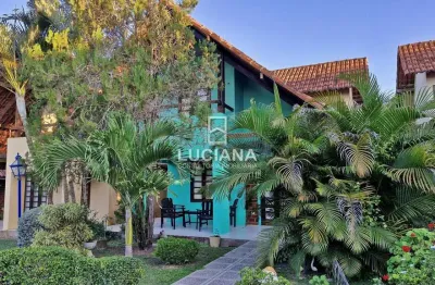 Casa com 3 suítes em condomínio próximo da via local em gravatá/pe