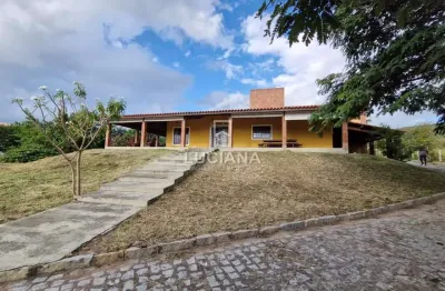 Casa com 5 quartos e área total de 5000 m² em condomínio - sairé/pe