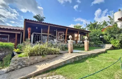 Oportunidade! ótima casa mobiliada e com 3 suítes em condomínio - gravatá/pe.