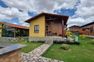 Casa com 2 quartos em condomínio próximo da via local - gravatá/pe