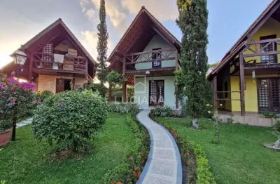 Ótima casa com 3 suítes em privê fechado na cidade de gravatá/pe