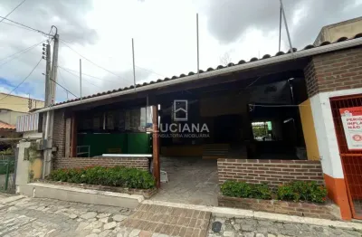 Casa comercial para alugar na Rua Duarte Coelho, 91, Jardim Santana, Gravatá