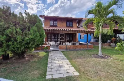 Casa com 5 quartos em condomínio próximo da br-232 em gravatá/pe