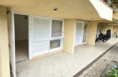 Cabo frio a venda, 69m² - 2 quartos, sala arejada, cozinha e área de serviço. próximo ao canal itajuru, centro e shopping park lagos
