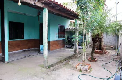 Casa à venda 4 quartos, no Condomínio Sol Caliente, na Rua do Fogo, São Pedro da Aldeia/RJ - R$ 220 MIL