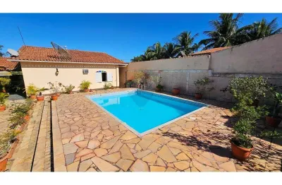 Casa à venda ogiva, cabo frio/rj - 5 quartos/suíte, terreno 630m² | 279m² de área útil apenas r$ 890 mil