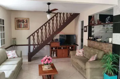 Casa duplex a venda no peró, cabo frio/rj, 2 quartos , 620m2 - r$ 550 mil
