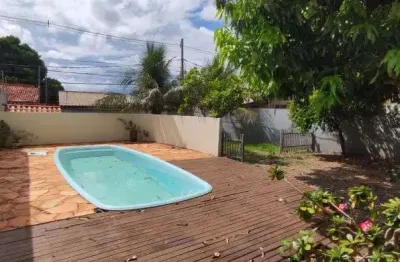 Vendo casa 3/4 sendo 2 suítes com piscina bairro canelas em várzea grande