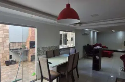 Excelente casa a venda no condomínio esmeralda em várzea grande.