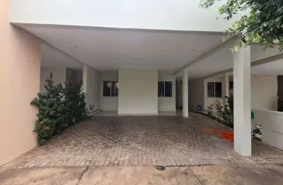 Linda casa 3/4 condomínio esmeralda ampliada e com placa solar excelente localização