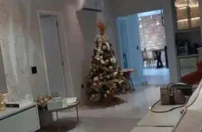 Luxuosa casa de esquina a venda no condomínio origem vg