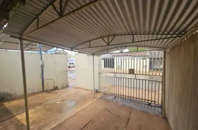 Casa 2/4 costa verde na rua benedito curvo oportunidade