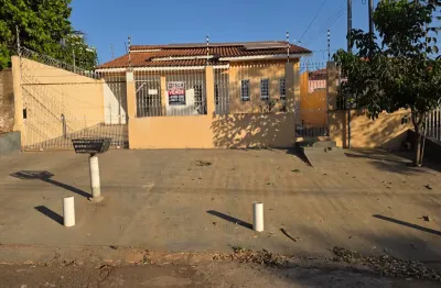 Casa excelente localização jardim paula ii em várzea grande próximo hospital santa rita