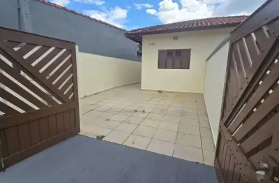 Casa Geminada para Locação em Itanhaém, Nossa Senhora do Sion, 2 dormitórios, 1 suíte, 1 banheiro, 2 vagas