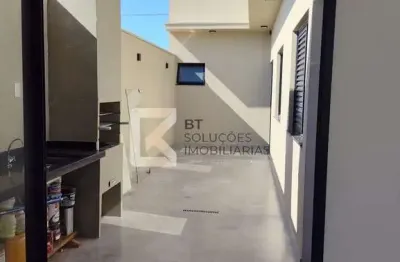 Casa com 3 dormitórios sendo 1 suíte à venda, 150 m² de terreno e 105 de área construída por r$ 740