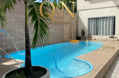 Casa de primeiro andar 4/4 com piscina no tabuleiro do martins