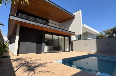 belíssima casa no condomínio Vilaggio 3 em Bauru, alto padrão, recém construída