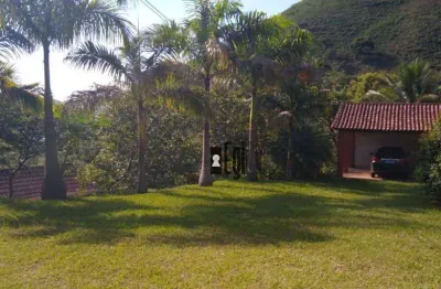 Sítio com 2 dormitórios com 51000 m² a 800 mts da cidade - santa rita de jacutinga - santa rita de jacutinga/mg