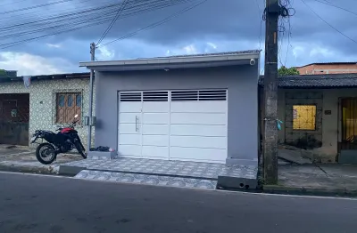 Casa reformada com 2 quartos no bairro do coqueiro - ananindeua