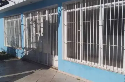 Casa à venda na cidade patriarca 03 quartos (1 suite) e 2 vagas.