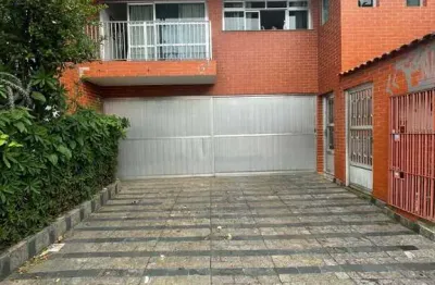 Casa à venda no parque são lucas, 3 quartos, (1suíte) 6 vagas.