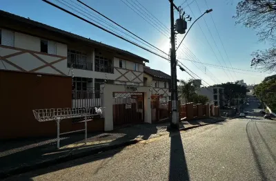 Apartamento com 3 quartos para alugar na Rua Eunice Ferraz Fernandes, 546, Jardim do Lago, Bragança Paulista