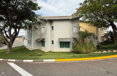 Casa para locação – euroville 1  excelente residência em condomínio de alto padrão, ideal para quem busca espaço, conforto e segurança.