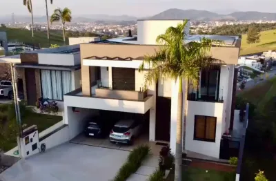 Casa de alto padrão semi mobiliado para locação no Condominio Vale das Águas - Bragança Paulista
