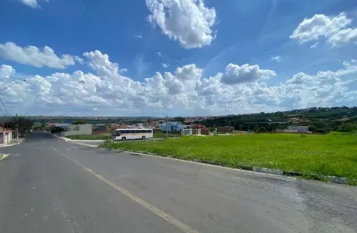 Terreno à venda no Residencial São Conrado, Tatuí 