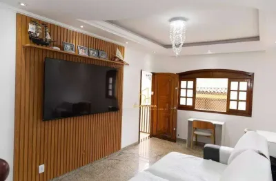 Casa com 3 quartos à venda na Rua Praia Grande, 57, Jardim Santa Clara, Guarulhos