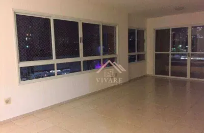 Apartamento com 3 quartos à venda na Praça Oito de Maio, Centro, Taubaté