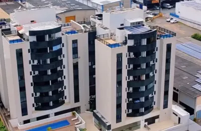 Lindo apartamento recanto imperial 2/4 sendo 1 suite.  condomínio em frente a praça das orquideas jardim aeroporto