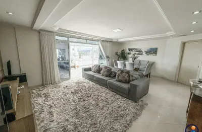 Ampla cobertura para venda de 3 dormitórios com 4 vagas de garagem bem localizada no bairro estreito em florianópolis
