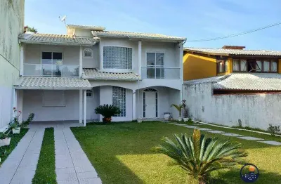 Aluguel de casa de 3 dormitórios em amplo terreno no campeche, florianópolis