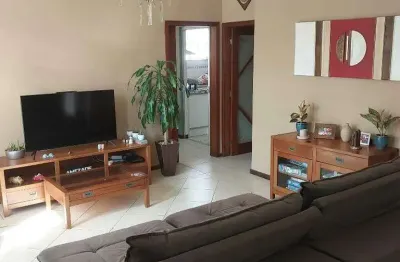 Casa para venda de 3 quartos com garagem bem localizada em florianópolis, região continental, jardim atlântico